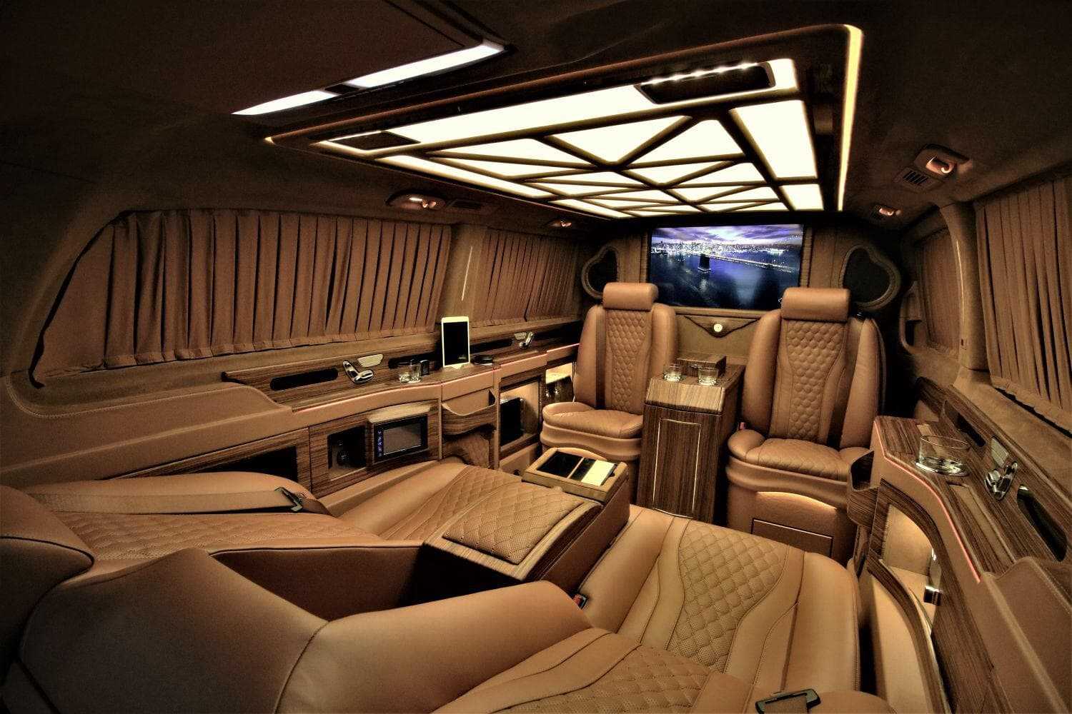 Airport - Hotel - Clinic VIP Transfer Service